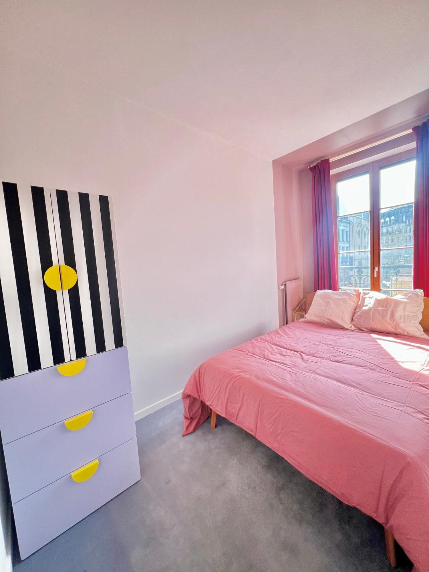 Excursion Au Coeur De Bruxelles! Apartment Bagian luar foto